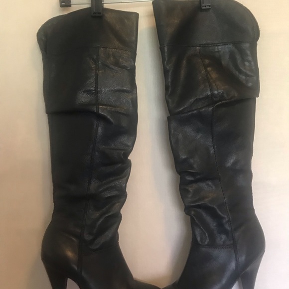 Aldo leather knee high boots. Size 37/ 7 - Picture 2 of 7
